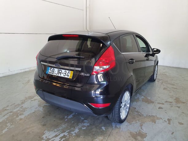 Ford Fiesta · Ano 2010