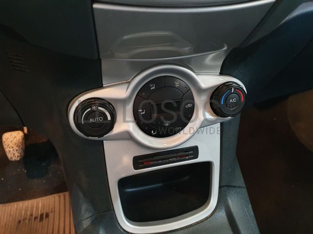 Ford Fiesta · Ano 2010