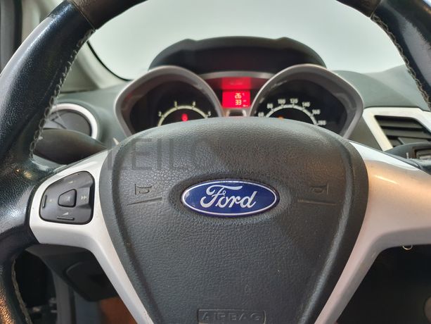 Ford Fiesta · Ano 2010