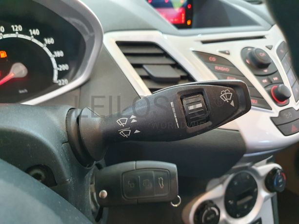 Ford Fiesta · Ano 2010