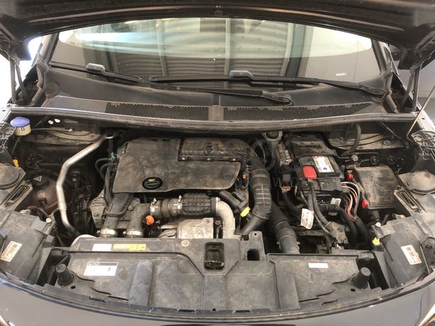 Peugeot 3008 1.6 HDI · Ano 2016