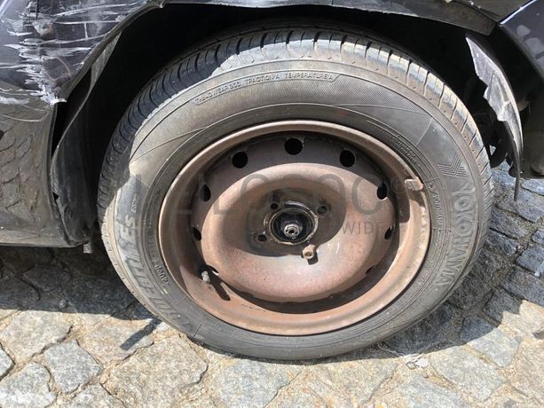 Citroën C3 · Ano 2004