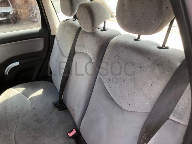 Citroën C3 · Ano 2004