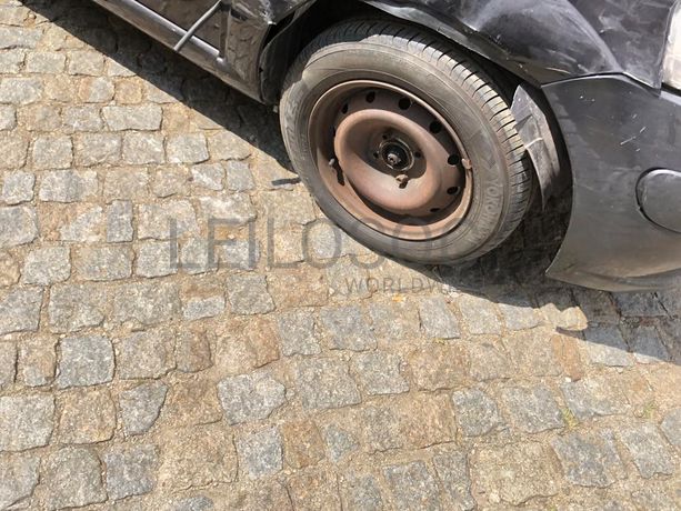 Citroën C3 · Ano 2004