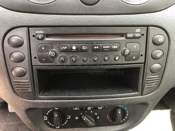 Citroën C3 · Ano 2004