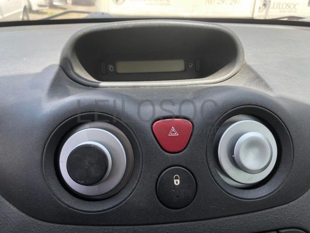 Citroën C3 · Ano 2004