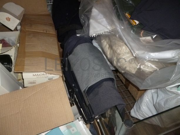 Loja + Vestuário de bebé + Mobiliário Diverso + Marca