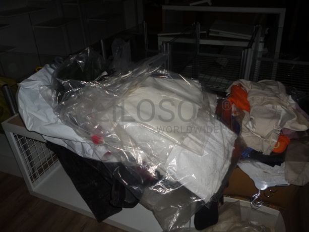 Loja + Vestuário de bebé + Mobiliário Diverso + Marca