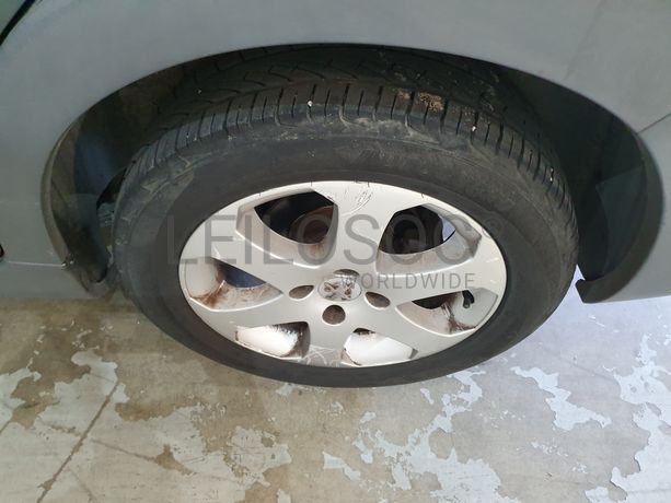 Peugeot 207 SW · Ano 2008