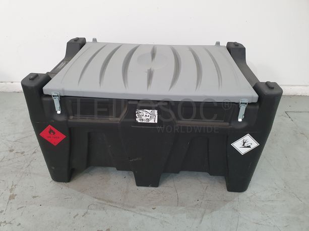 Depósito Combustível