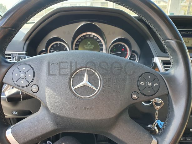Mercedes-Benz E250 · Ano 2010
