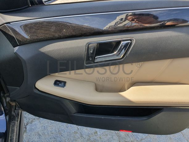 Mercedes-Benz E250 · Ano 2010