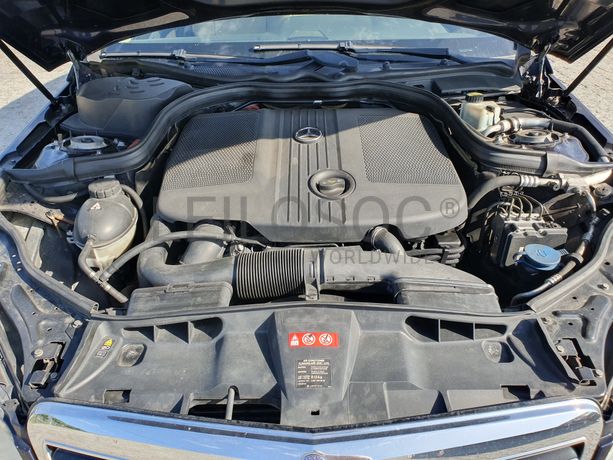 Mercedes-Benz E250 · Ano 2010