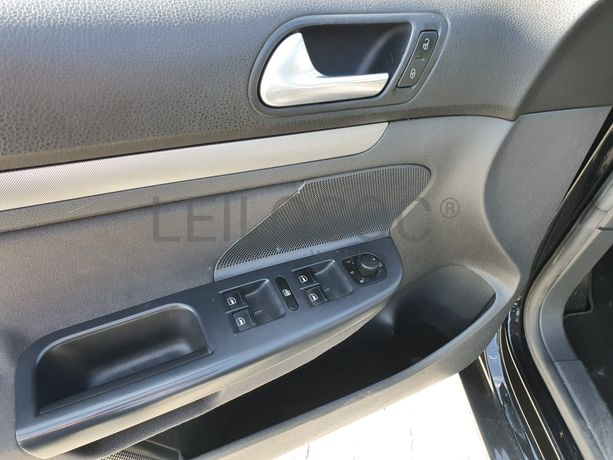 Volkswagen Golf Variant 1.9 TDI · Ano 2007