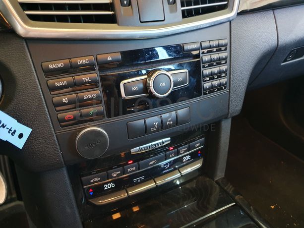 Mercedes-Benz E300 Hybrid · Ano 2012