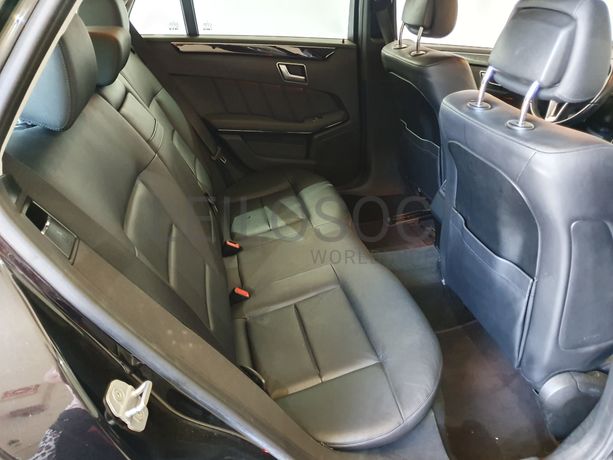 Mercedes-Benz E300 Hybrid · Ano 2012