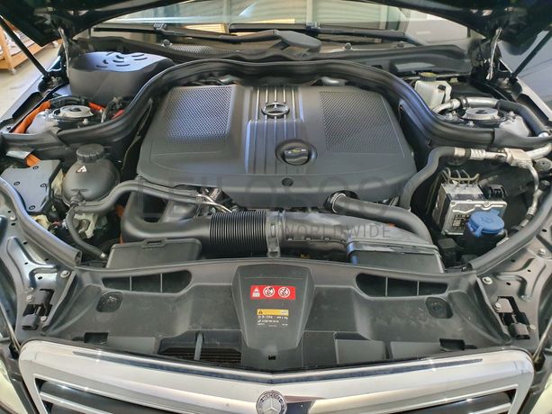Mercedes-Benz E300 Hybrid · Ano 2012