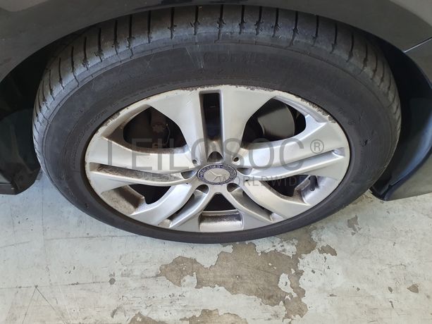 Mercedes-Benz E300 Hybrid · Ano 2012