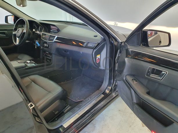 Mercedes-Benz E300 Hybrid · Ano 2012