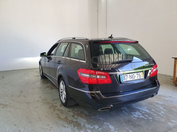 Mercedes-Benz E300 Hybrid · Ano 2012