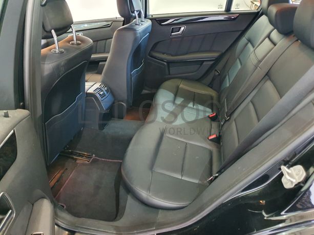 Mercedes-Benz E300 Hybrid · Ano 2012