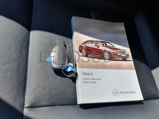 Mercedes-Benz E300 Hybrid · Ano 2012