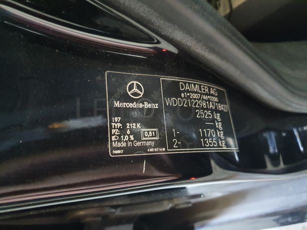 Mercedes-Benz E300 Hybrid · Ano 2012
