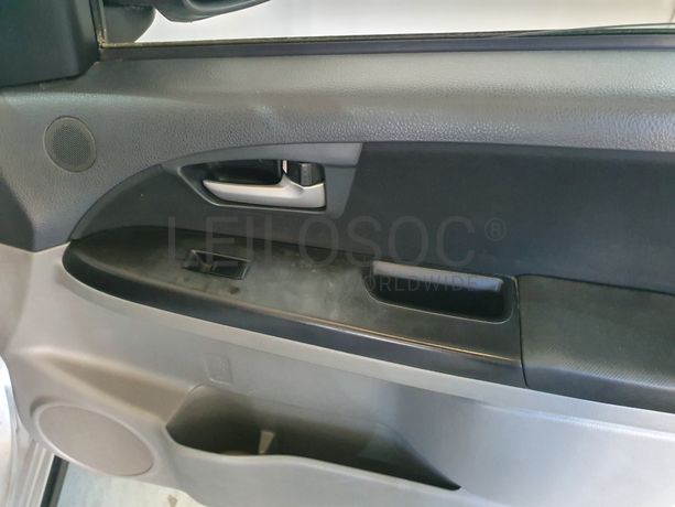 Suzuki SX4 1.6 DDIS · Ano 2010