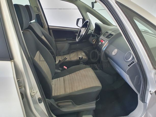 Suzuki SX4 1.6 DDIS · Ano 2010
