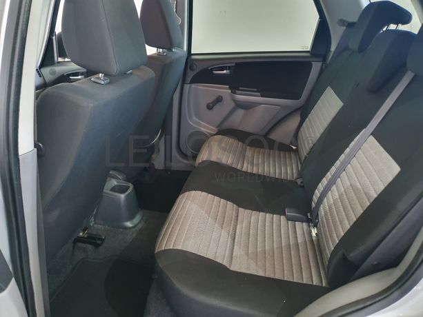 Suzuki SX4 1.6 DDIS · Ano 2010