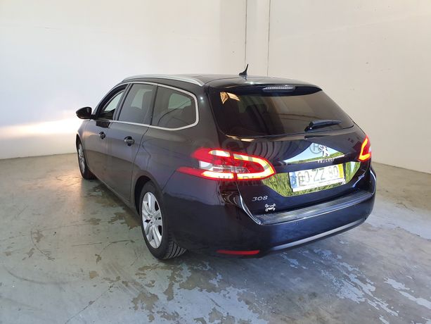 Peugeot 308 · Ano 2015