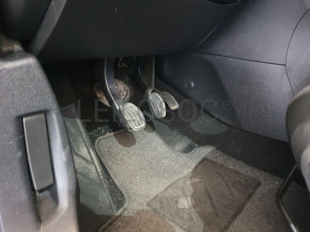 Peugeot 308 · Ano 2015