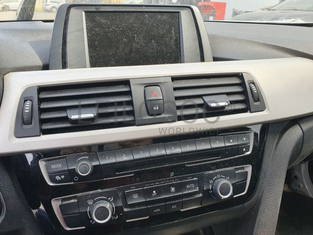 BMW 320D · Ano 2015