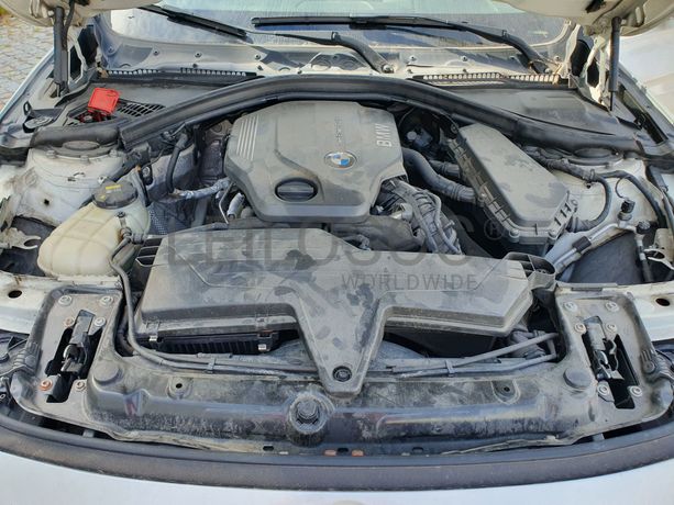 BMW 320D · Ano 2015