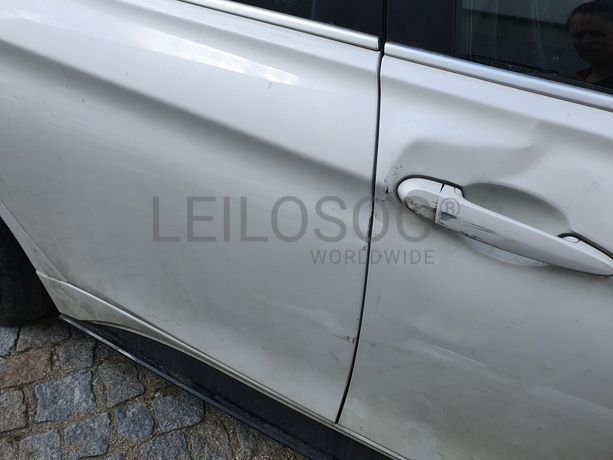 BMW 320D · Ano 2015