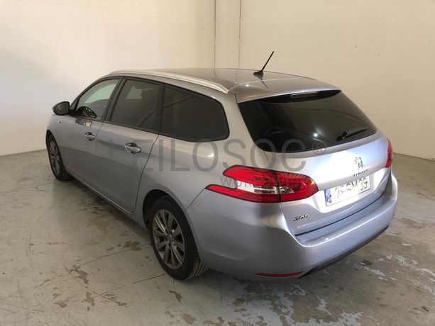 Peugeot 308 · Ano 2017