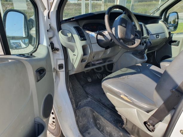 Renault Trafic · Ano 2009