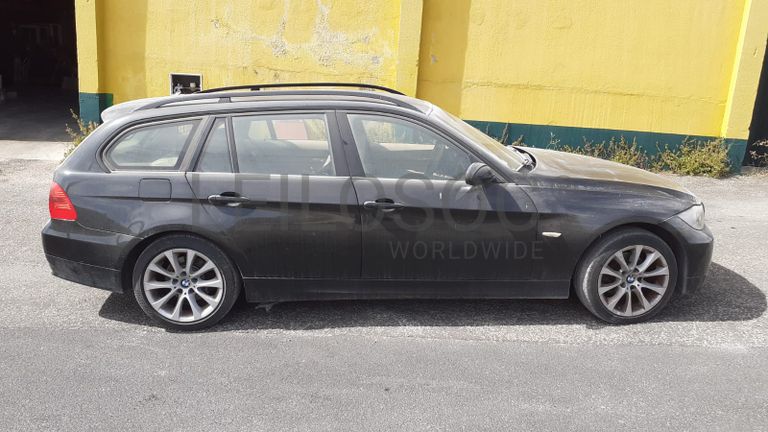 BMW 320D Touring · Ano 2007