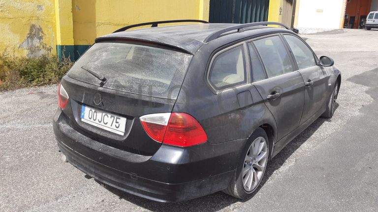 BMW 320D Touring · Ano 2007