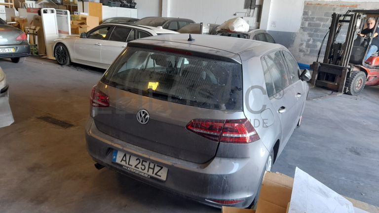 Volkswagen Golf TDI · Ano 2016