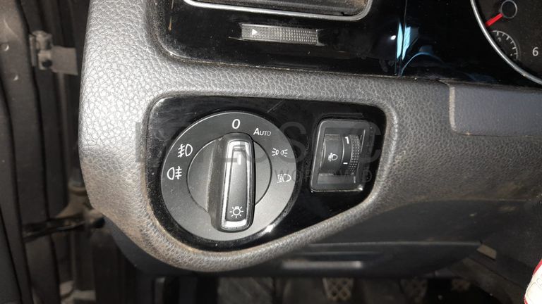 Volkswagen Golf TDI · Ano 2016