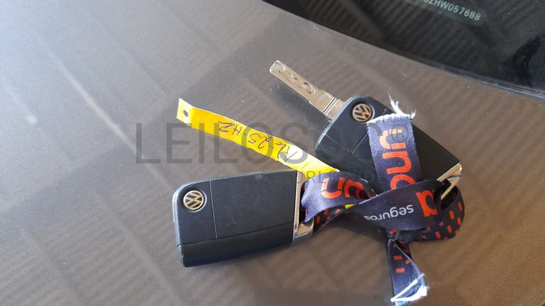 Volkswagen Golf TDI · Ano 2016