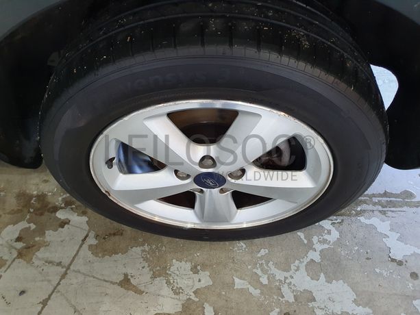 Ford Focus · Ano 2005