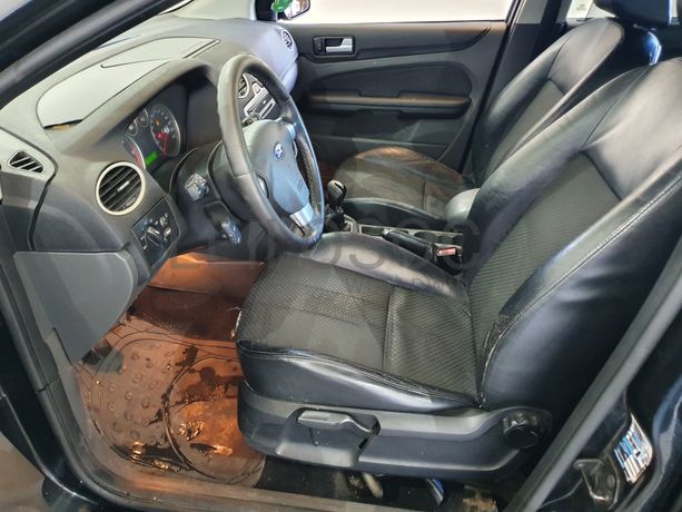 Ford Focus · Ano 2005