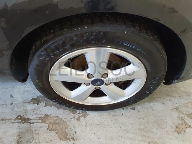 Ford Focus · Ano 2005