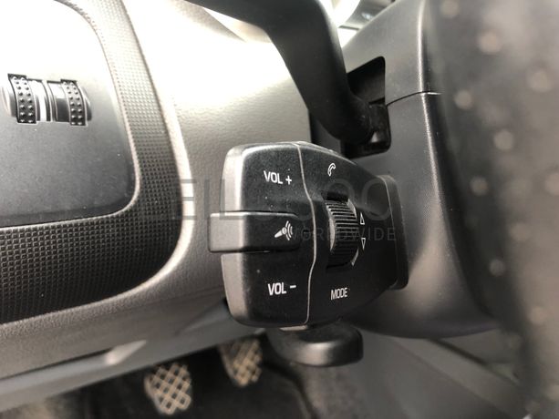 Seat Ibiza TDI · Ano 2012