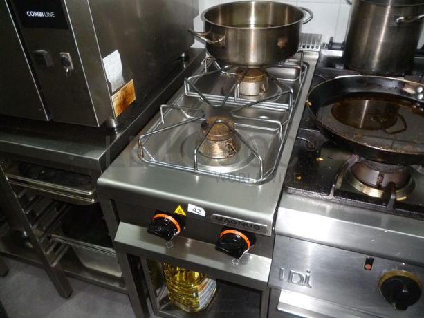 Equipamentos · Hotelaria