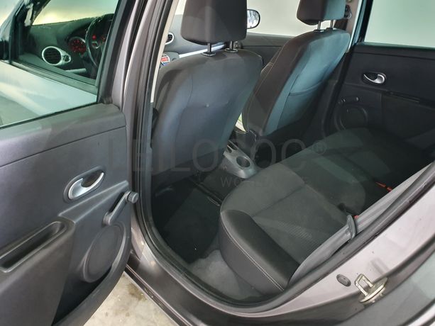 Renault Clio · Ano 2011