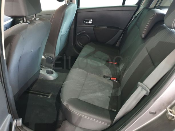 Renault Clio · Ano 2011