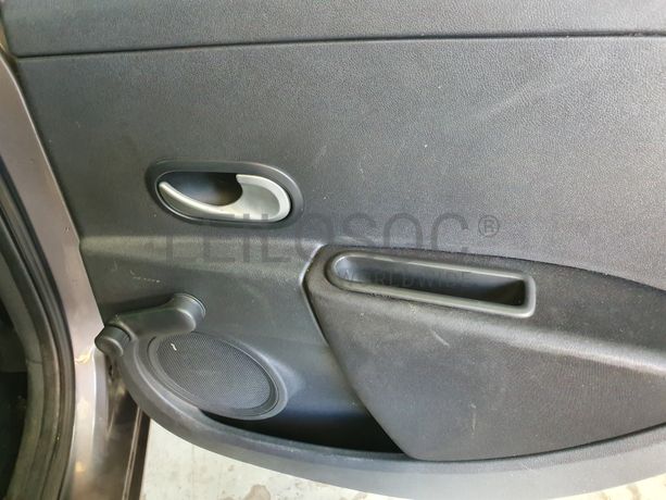 Renault Clio · Ano 2011